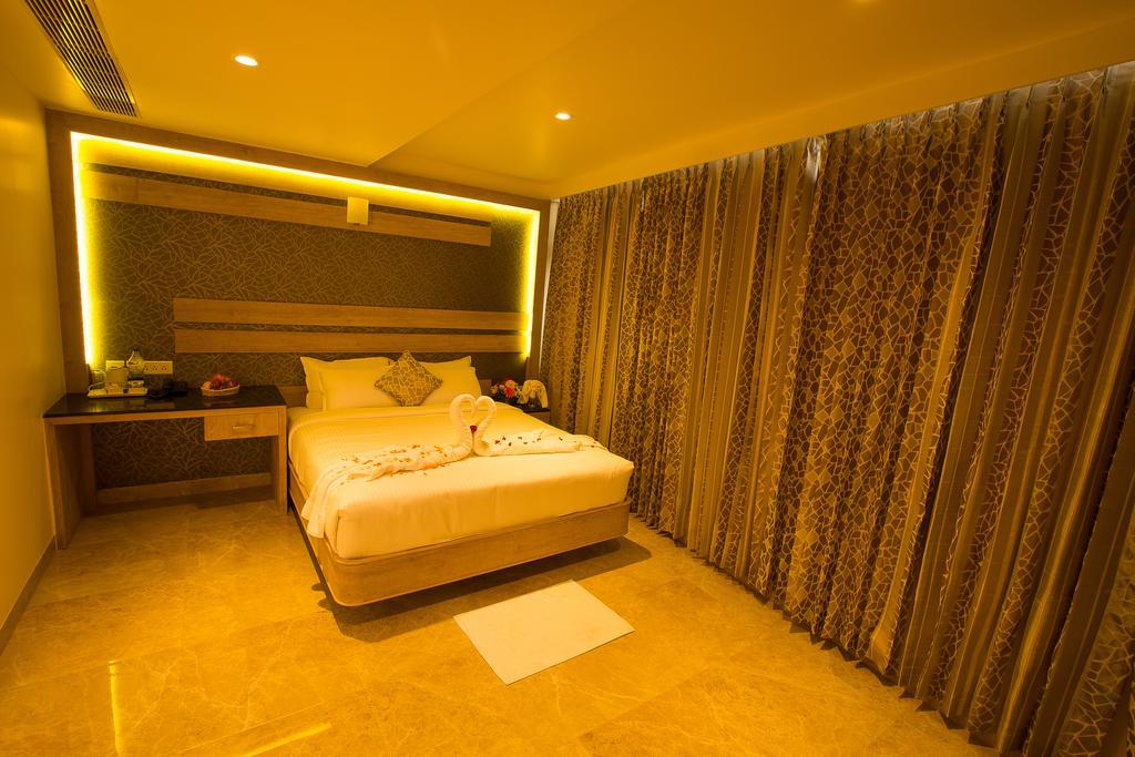 Hotel Radha Prasad Ироду Номер фото