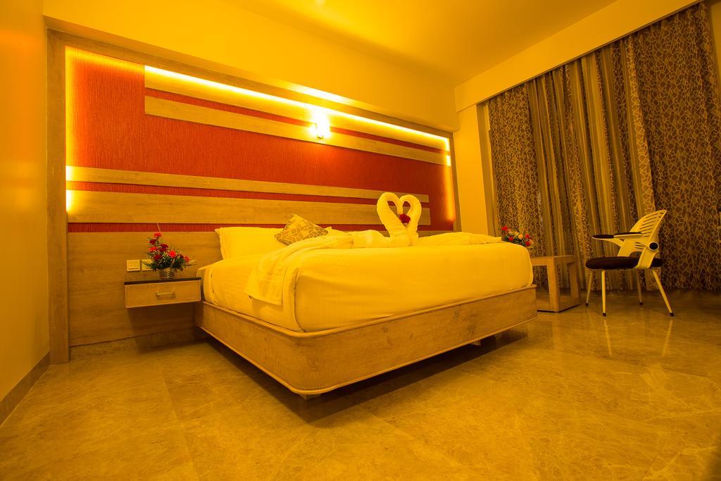 Hotel Radha Prasad Ироду Номер фото